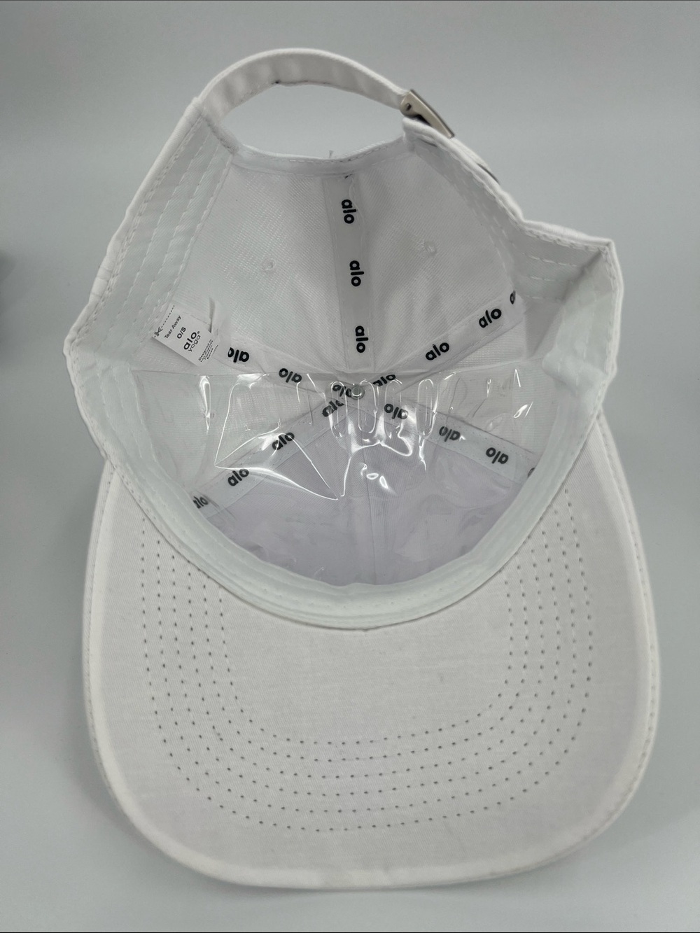 Alo Classic White Logo Baseball Cap - Picture 5 of 6